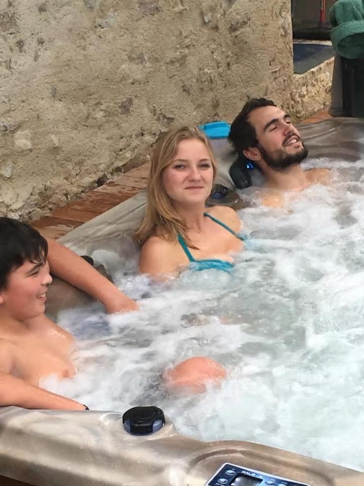 Ferme Historique Jean De La Fontaine Et Ses Chambres D'Hotes Hammam-Spa - 4 Etoiles Chierry Bagian luar foto
